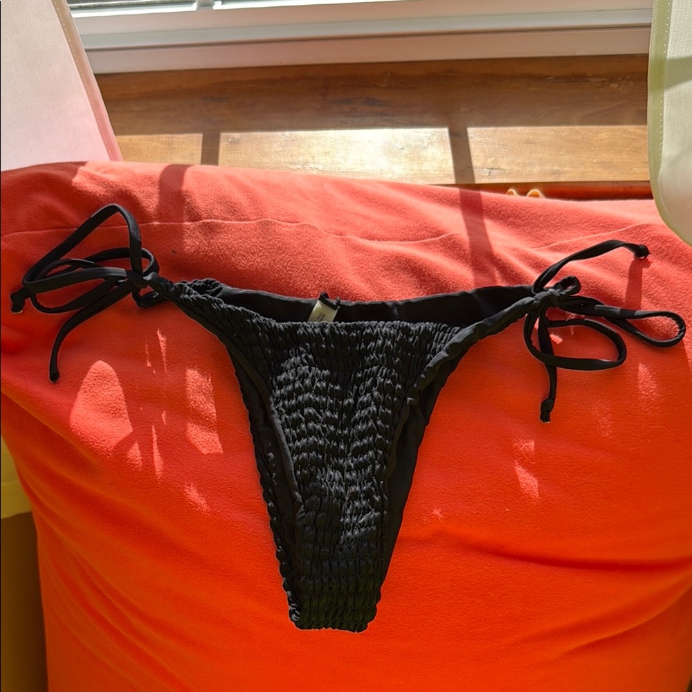 bikini bottoms